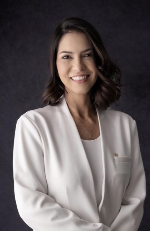 CRISTIANE GUIMARÃES MONTE